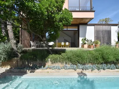 Piscina en o cerca de Gaia