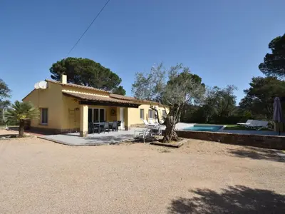 Piscina en o cerca de Riebie