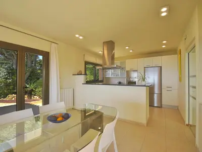 Una cocina o zona de cocina en Rosa
