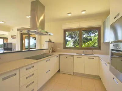 Una cocina o zona de cocina en Rosa