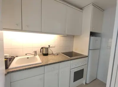 Una cocina o zona de cocina en 2 minutes walking to the Beach parking included