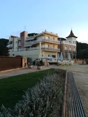 Edificio en el que se encuentra el hotel
