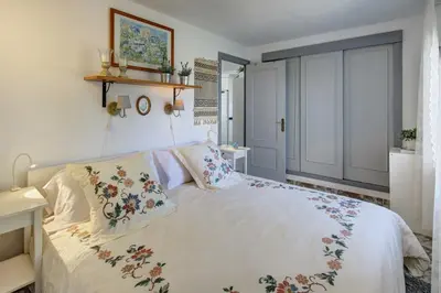 Cama o camas de una habitación en VILLA ROSSELLÓ with private pool
