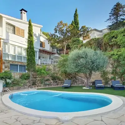 VILLA PORTUGAL with pool & mountain view