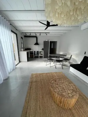 Una televisión o centro de entretenimiento en Casa Palma Pals 2