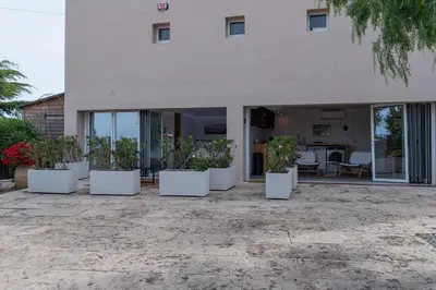 Edificio en el que se encuentra el apartamento