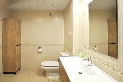 Un baño de Santa Clotilde