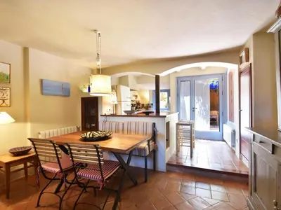 Una cocina o zona de cocina en Cardina