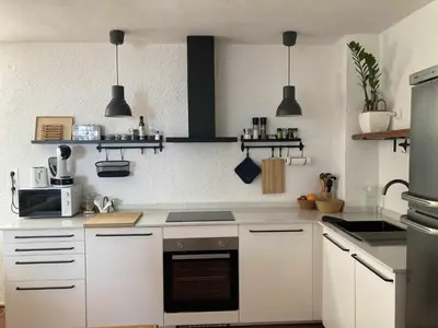Una cocina o zona de cocina en Espiga – Vistas al Mar en Cala Salions (6 pax)