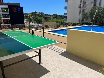 Instalaciones para jugar al ping pong en El balcon de la Chus o alrededores