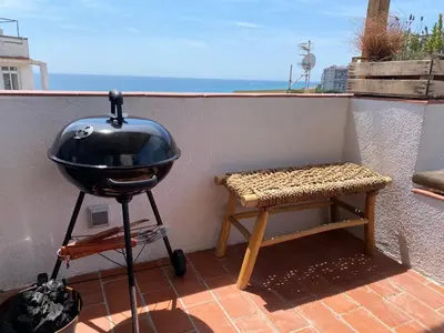 Barbacoa disponible para clientes en el apartamento