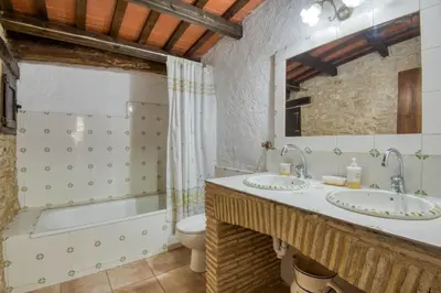 Un baño de Canapost