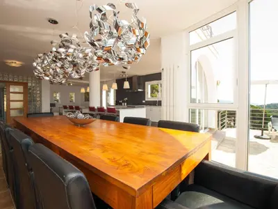 Plano de Villa Gaudí by Interhome