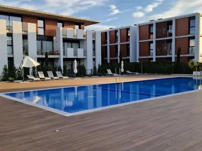 Piscina en o cerca de Espectacular piso nuevo con piscina