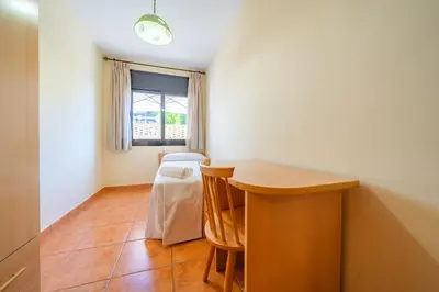 Cama o camas de una habitación en HomeHolidaysRentals Fortuny - Costa Barcelona