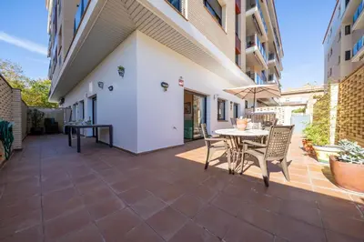 Un balcón o terraza de HomeHolidaysRentals Fortuny - Costa Barcelona