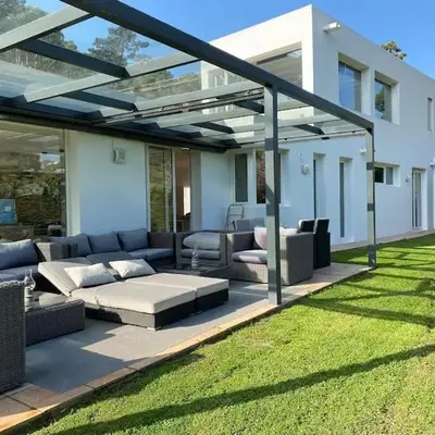 Casa y loft minimalista