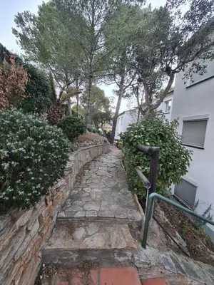 Plano de Apartment, short walk to the beach with aircon
