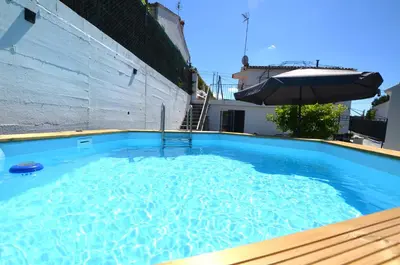 Piscina en o cerca de Vlla Gina a 3 kms d Lloret de mar