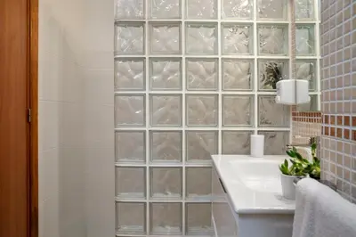 Un baño de Carme -Alojamiento céntrico en Girona