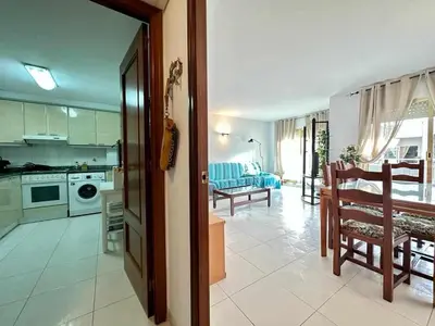 Una cocina o zona de cocina en Tossa Veran – 100m Playa, Parking y Wifi
