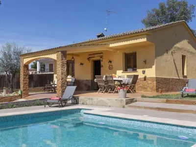 Piscina en o cerca de Holiday Home Ca La Lou by Interhome