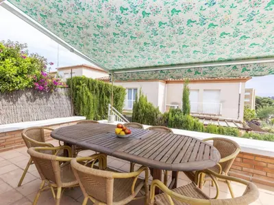 Un balcón o terraza de Holiday Home Pilotossa by Interhome