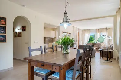 Zona de estar de Hauzify I Casa Tamariu