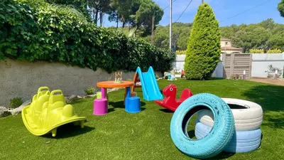 Jardín al aire libre en Villa Pineda 5