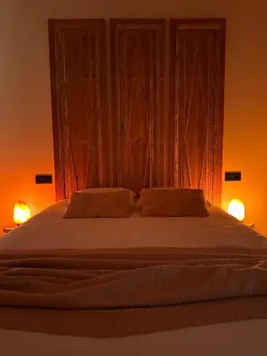 Cama o camas de una habitación en Antiquari de Blanes Apartamento Boutique en la Costa Brava