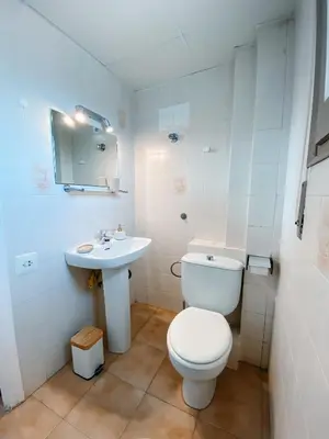 Un baño de Apartamento en Torre Valentina con vista al mar