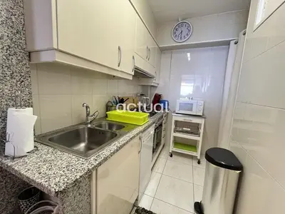 Una cocina o zona de cocina en EMBAJADOR 6 44