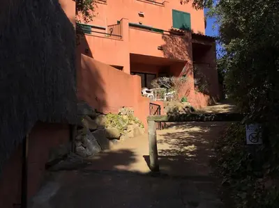 Edificio en el que se encuentra la casa o chalet