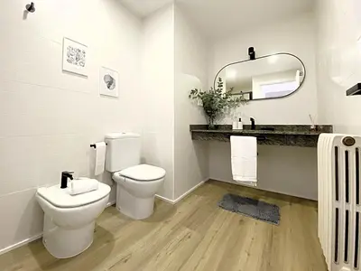 Un baño de Historic House at Can Quintana by Casa de Elena