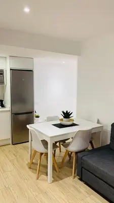 Una cocina o zona de cocina en Apartament Castell de Tossa- a 100m playa-Parking