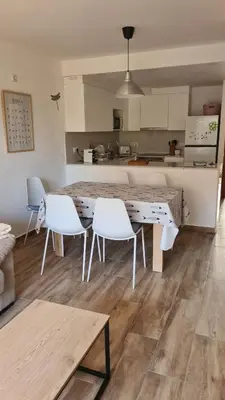 Una cocina o zona de cocina en Casa Mistral Reformado