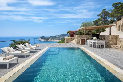 Piscina en o cerca de Luxury Villa Tossa de Mar – Frente al Mar