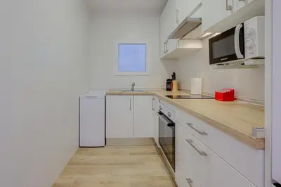 Una cocina o zona de cocina en BA - Tarradellas