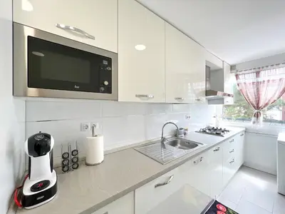 Una cocina o zona de cocina en Vivalidays Lora - Santa Susanna