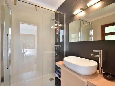 Un baño de Sa Punta Negra