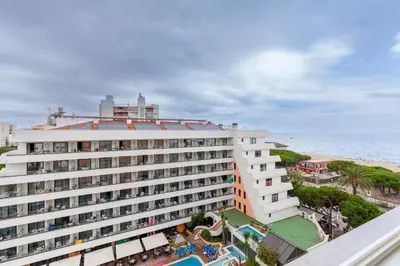 Edificio en el que se encuentra el apartamento