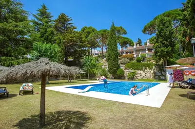 Piscina en o cerca de CL11 Nice townhouse with sea views