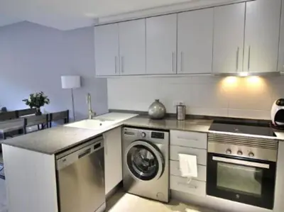 Una cocina o zona de cocina en AL35 - Bonito apartamento a 200 metros de la playa