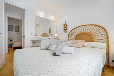 Cama o camas de una habitación en Hauzify I Apartament Joy