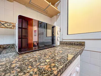 Una cocina o zona de cocina en Vivalidays Montserrat - Blanes