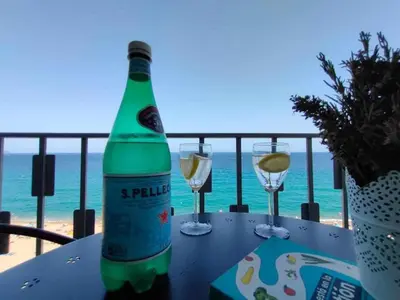 Bebidas en BA - Primera Linea - Neptuno
