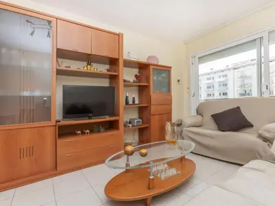 Una televisión o centro de entretenimiento en Apartment Puig Sapera by Interhome