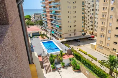 Piscina en o cerca de HomeHolidaysRentals Playamar - Costa Barcelona