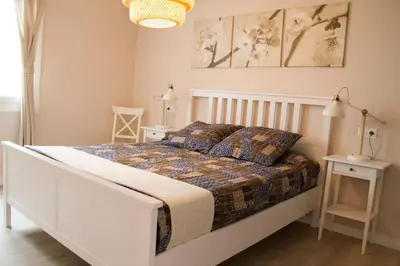 Cama o camas de una habitación en Lloret de Mar - BeachSide Apartment - Free Parking - limited size car