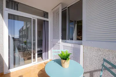 Un balcón o terraza de Hauzify I Apartaments Can Pi